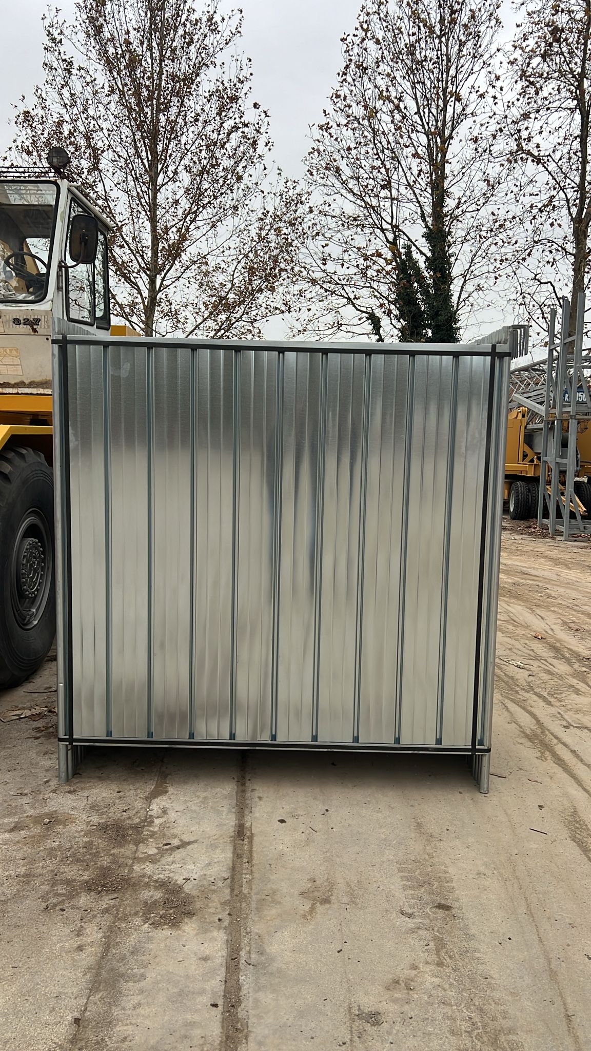 Recinzioni in lamiera grecata - Pune ograde 200cm x 196cm